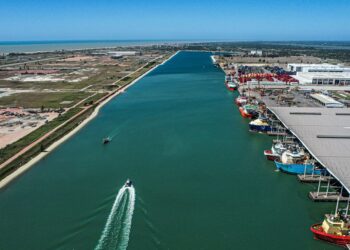 Ministério dos Transportes garante obras da EF-118, no trecho do Rio