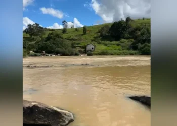 Corpo de jovem que se afogou em rio durante churrasco é achado em São Mateus