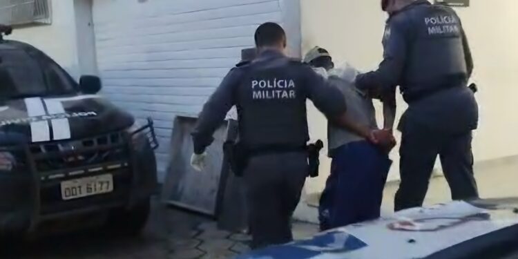 Preso em São Mateus o suspeito de matar a facadas uma colega de trabalho