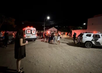 Adolescente de 17 anos é morto a tiros por dupla armada em Baixo Guandu