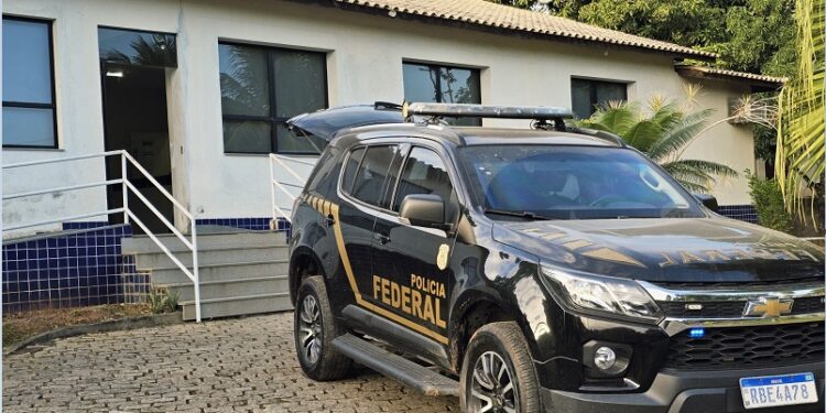 Presa em Nova Venécia advogada acusada de pertencer a organização criminosa