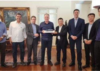 Chineses estudam construir fábrica no Norte do ES