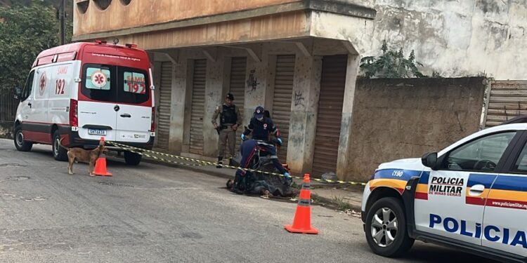 “Ela estava precisando morrer”, diz homem que matou mulher a facadas no meio da rua em Mantena