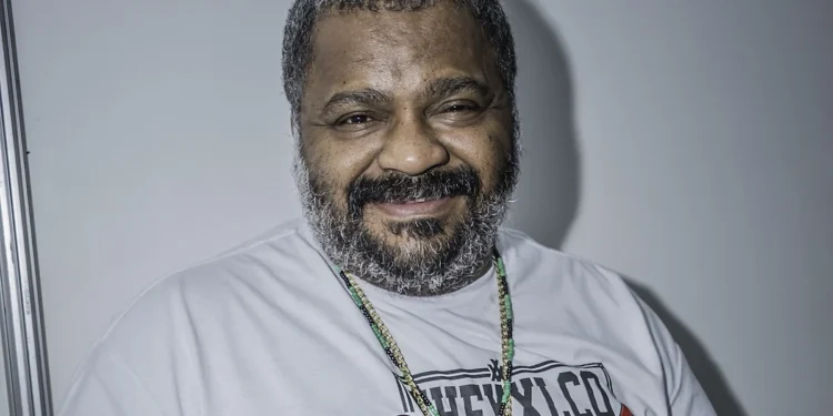 Morre Arlindo Cruz, ícone do samba, aos 66 anos no Rio de Janeiro