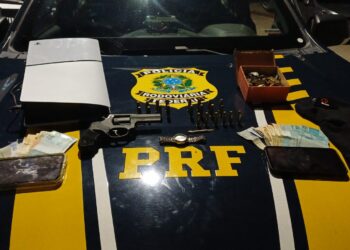Dupla é presa pela PRF horas após assalto a casa de vereador
