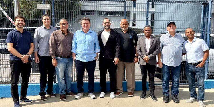 Euclério recebe apoio de mais um grupo de líderes religiosos Euclério recebe apoio de mais um grupo de líderes religiosos