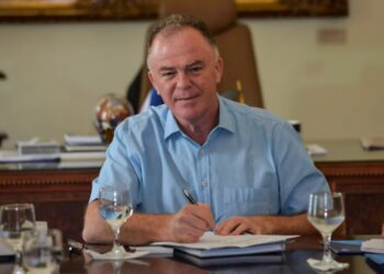 Casagrande pede ao STF para anular lei antigênero, diz colunista