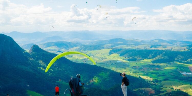 Baixo Guandu terá  supercampeonato de voo livre