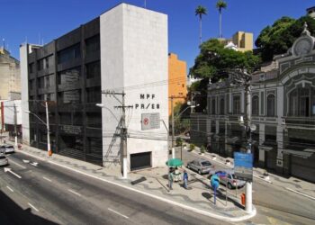 Advogado denunciado por corrupção ativa processa ex-procurador do MPF