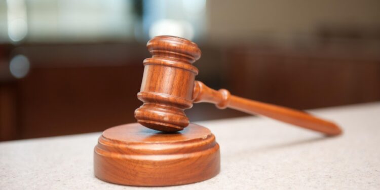 Cariacica faz concurso com salário de mais de R$ 12 mil