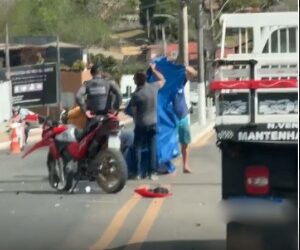 Vídeo: motociclista fica gravemente ferido após acidente na Avenida Guanabara, em Nova Venécia