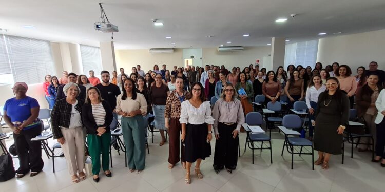 Barra de São Francisco participa de capacitação sobre escuta especializada de crianças e adolescentes