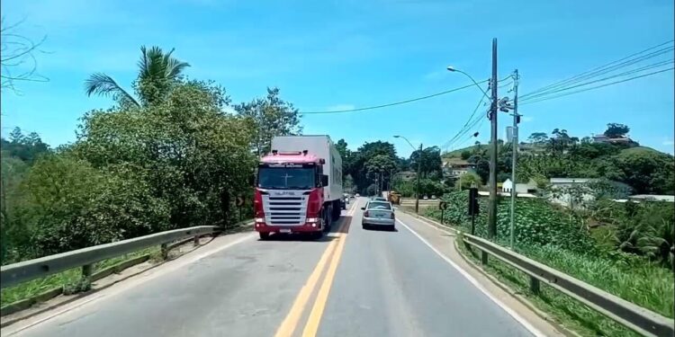 BR 101, em Fundão, sofrerá interdição total nesta quarta(01) BR 101, em Fundão, sofrerá interdição total nesta quarta(01)