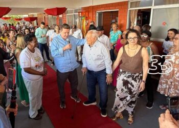 “Maior prefeito da história de Cariacica”, diz Ferraço em almoço com 200 líderes para Euclério