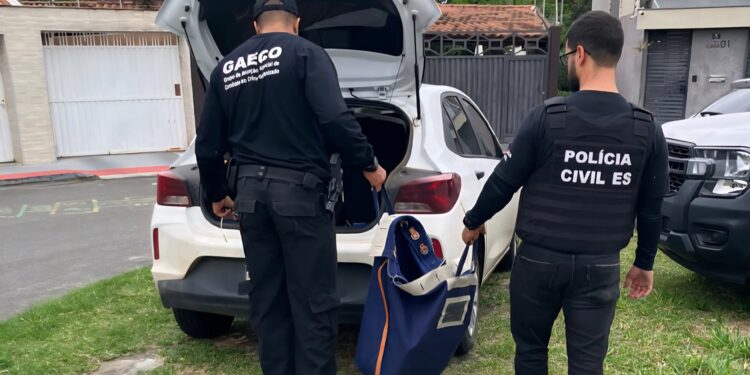 Cortando na própria carne: policiais civis do ES são alvo de operação contra o crime organizado