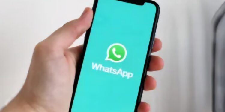 WhatsApp limita a 35 as mensagens mensais por listas de transmissão WhatsApp limita a 35 as mensagens mensais por listas de transmissão