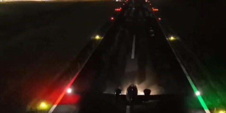 Aeroclube de Vila Velha inaugura balizamento e já permite operação noturna