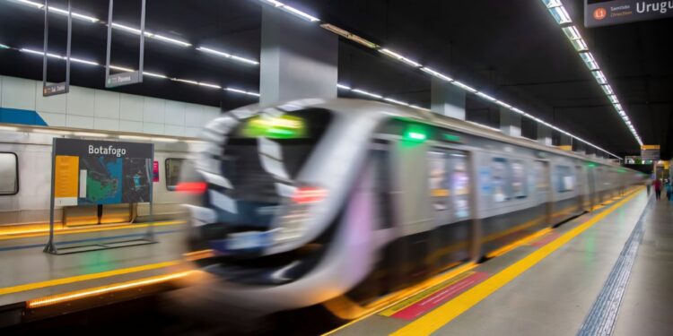 Projeto do Governo Federal prevê BRT e VLT para a Grande Vitória Projeto do Governo Federal prevê BRT e VLT para a Grande Vitória