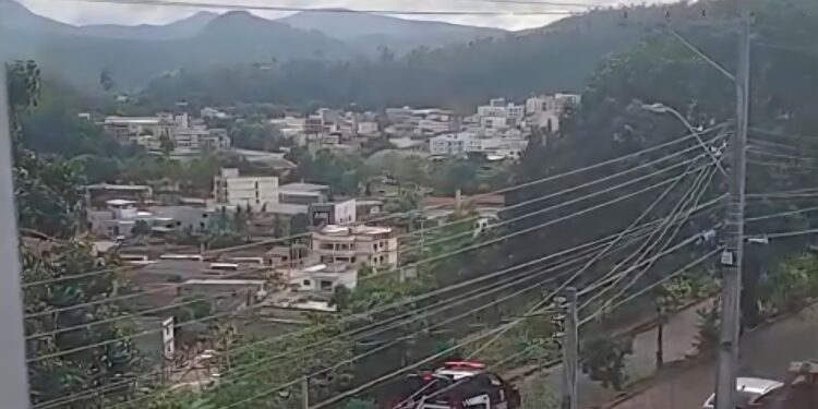 Família no crime: Polícia prende quatro na mesma casa em Marilândia