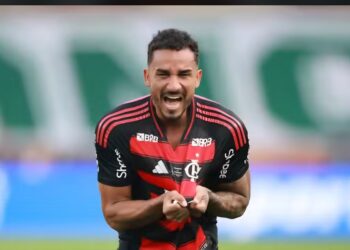 É  T-E-T-R-A!!!! Flamengo conquista a América