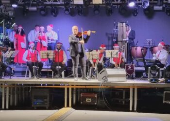 Festividades de Final de Ano 2025 são oficialmente abertas em Barra de São Francisco