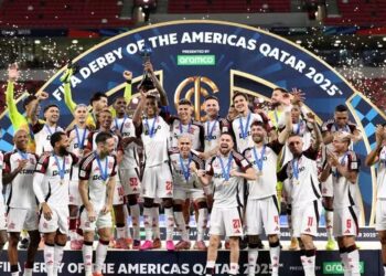 Flamengo bate o Cruz Azul, com gols de Arrascaeta, e vai à semifinal do Mundial de Clubes