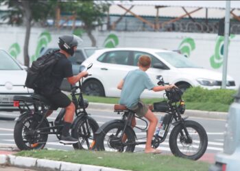 Mazinho leva discussão de bikes elétricas para Comissão de Finanças
