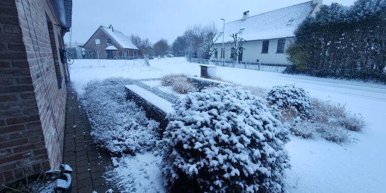 Bélgica em alerta laranja para neve e chuvas intensas Bélgica em alerta laranja para neve e chuvas intensas