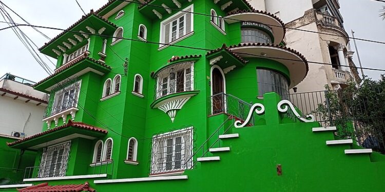 Chá amargo: acadêmico pede investigação de emenda parlamentar; Academia de Letras se explica