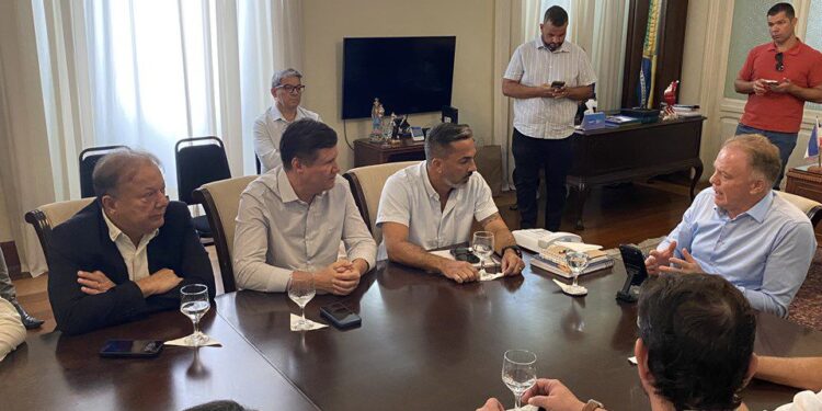 Dinheiro do acordo do rio Doce na reforma de hospital de Baixo Guandu