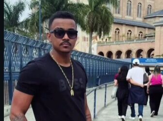 Cantor de Águia Branca morre afogado em praia de Aracruz