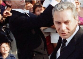 Vaticano dá adeus a assistente que estava ao lado de João Paulo II em atentado