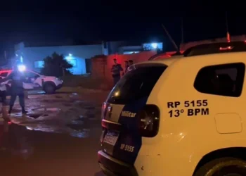 Acidente envolvendo cinco veículos deixa pai e filho feridos em Guriri, São Mateus