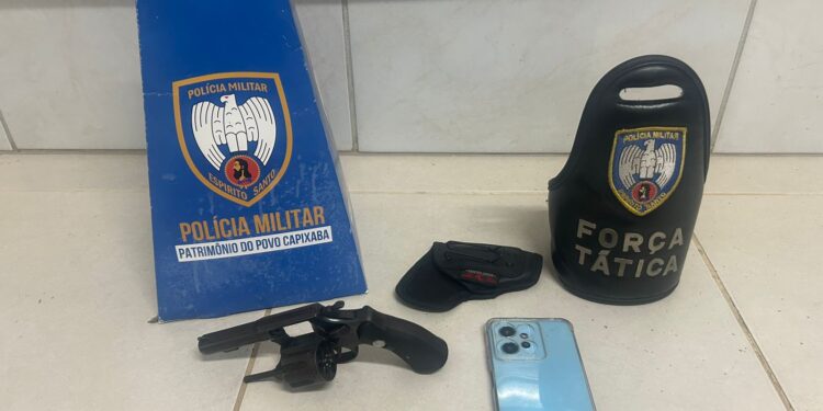 Força Tática apreende arma e munição no bairro Estrela, em Barra de São Francisco Força Tática apreende arma e munição no bairro Estrela, em Barra de São Francisco