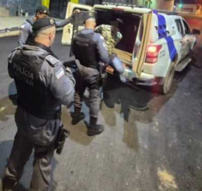 Polícia prende foragido do RJ por homicídio em Barra de São Francisco Polícia prende foragido do RJ por homicídio em Barra de São Francisco