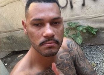 Homem é morto a tiros dentro de carro no bairro São Francisco, em Nova Venécia