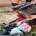 Moto perde freio, ‘voa’ por cima de muro e assusta moradores no bairro Ebenézer, em Mantena