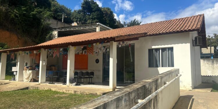 Saúde amplia atendimento psiquiátrico em Barra de São Francisco Saúde amplia atendimento psiquiátrico em Barra de São Francisco
