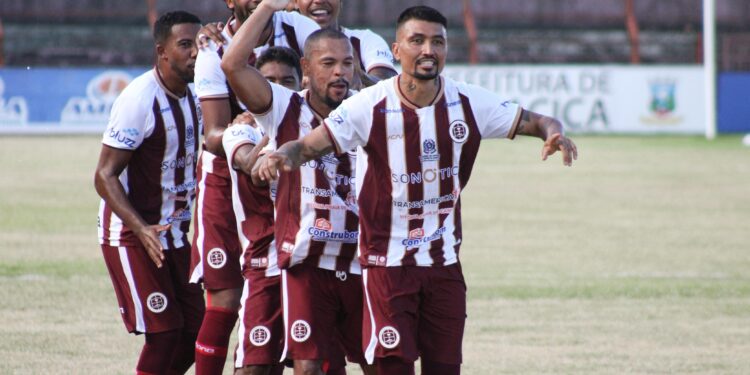 Desportiva deixa vitória escapar e, agora, precisa vencer o Vilavelhense Desportiva deixa vitória escapar e, agora, precisa vencer o Vilavelhense