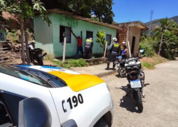 PM apreende arma e drogas em Monte Senir, distrito Barra de São Francisco