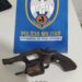 Homem é preso com arma de fogo durante fiscalização de trânsito em Água Doce do Norte Homem é preso com arma de fogo durante fiscalização de trânsito em Água Doce do Norte