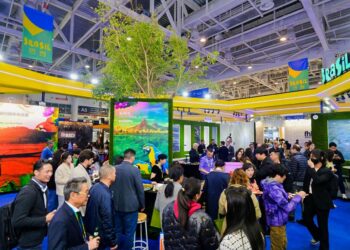 Rochas capixabas em destaque na maior feira setorial do Oriente, na China