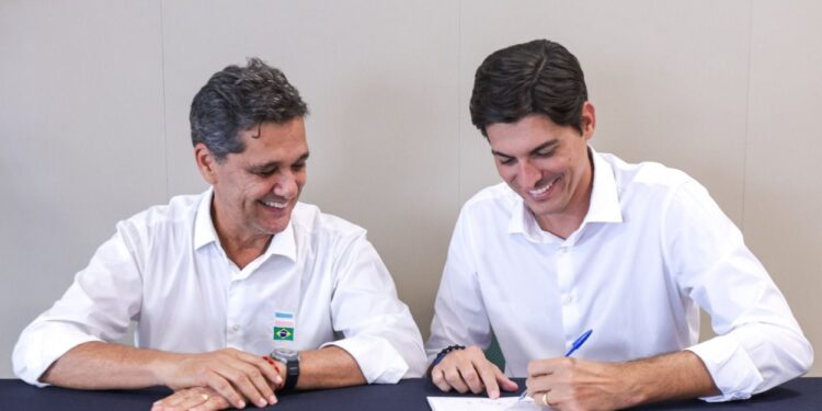 Mazinho oficializa filiação ao MDB com ficha abonada por Ricardo