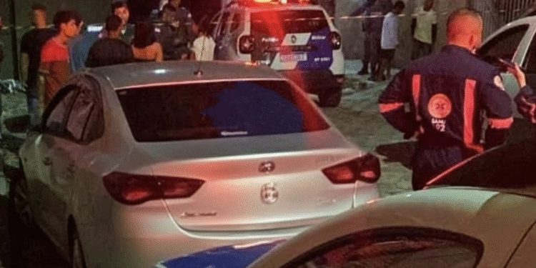 Dois adolescentes são mortos a tiros no bairro Nova Conquista, em São Mateus