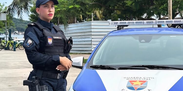 Ex-namorado matou chefe da Guarda de Vitória usando arma da PRF