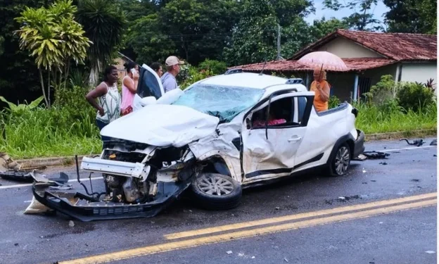 Mulher morre em acidente entre veículos na ES-315, em Boa Esperança