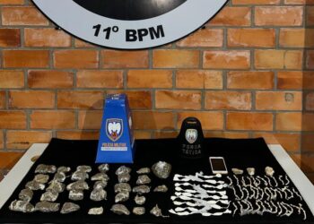 Polícia apreende grande quantidade de drogas e detém dois suspeitos no bairro Estrela, em Barra de São Francisco