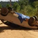 Mulher morre após carro capotar em zona rural de Pancas