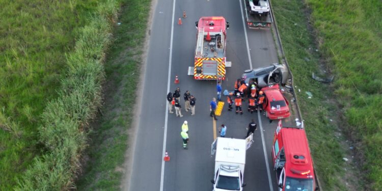 Veja imagens exclusivas do acidente que matou duas pessoas entre Aracruz e Linhares