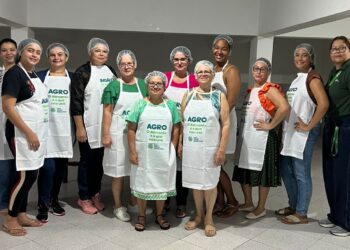 Prefeitura de Barra de São Francisco promove curso gratuito de produção de biscoitos